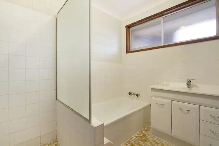 Fifth view of Homely semi-detached listing, 1/46 Twenty Fourth Avenue, Palm Beach QLD 4221