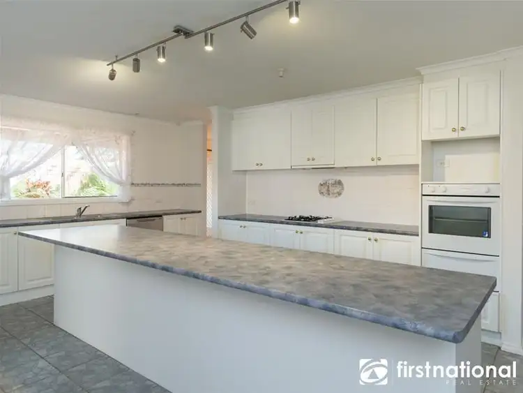 Fourth view of Homely house listing, 2 Grantham Crescent, Berwick VIC 3806