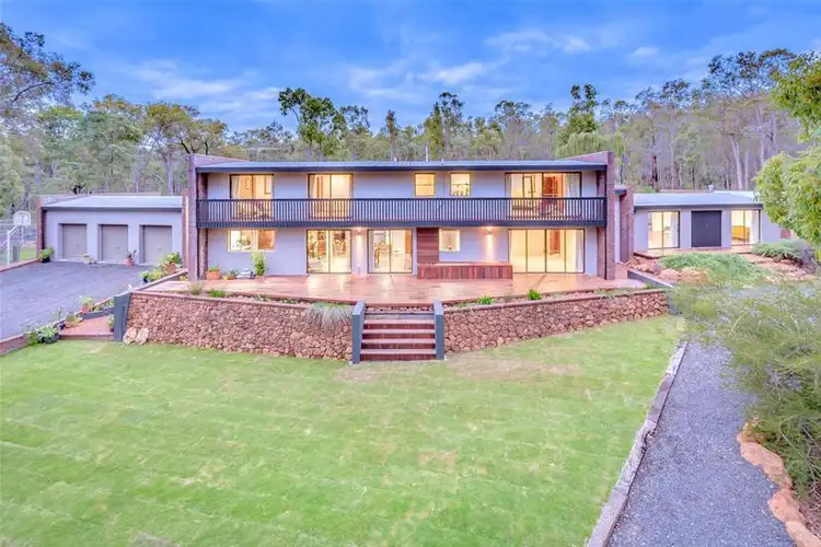 12 Simons Drive, Roleystone WA 6111