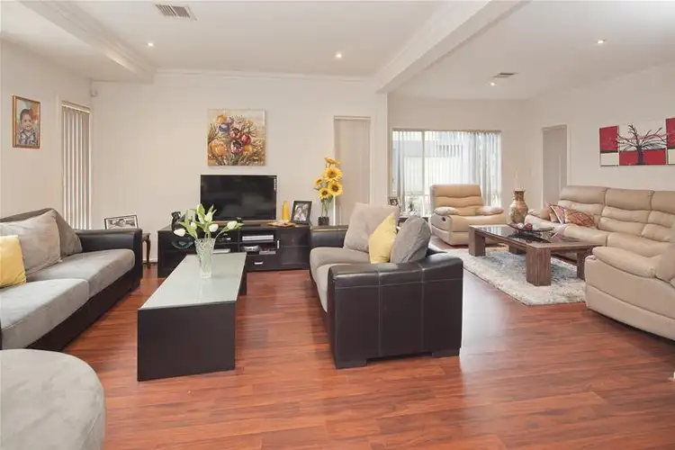 Sixth view of Homely townhouse listing, 28 Tilbavale Close, Hallam VIC 3803