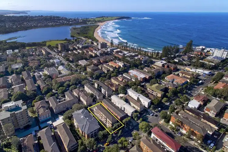 Second view of Homely apartment listing, 8/110 Pacific Parade, Dee Why NSW 2099