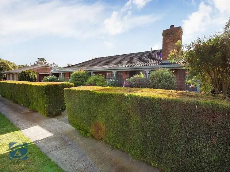 1 Parkes Way, Hampton Park VIC 3976
