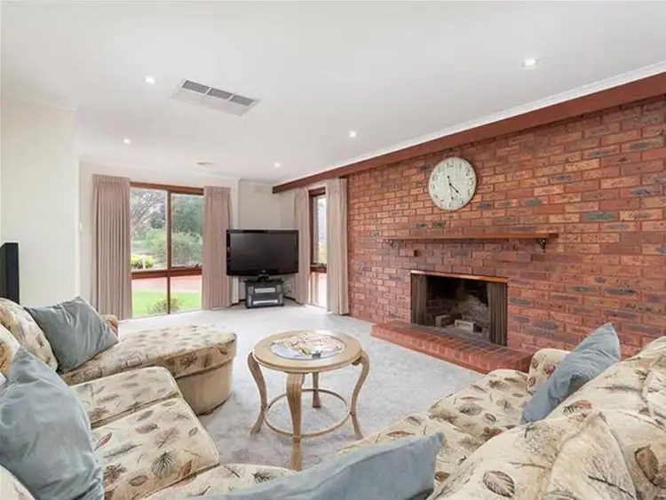 Third view of Homely house listing, 3 Ailsa Court, Sunbury VIC 3429