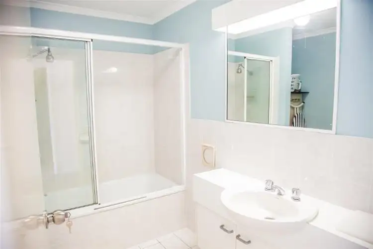 Sixth view of Homely apartment listing, 10/15 Jubilee Avenue, Broadbeach QLD 4218