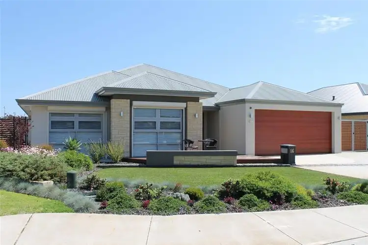 16 Byron Drive, South Yunderup WA 6208