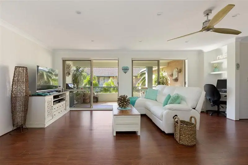 Main view of Homely unit listing, 10/1235-1241 Pittwater Road, Narrabeen NSW 2101