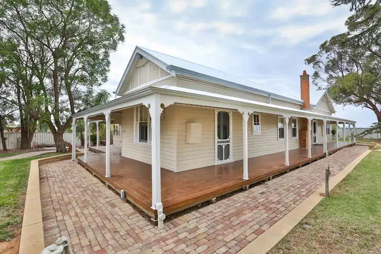 70 Koorlong Avenue, Nichols Point VIC 3501