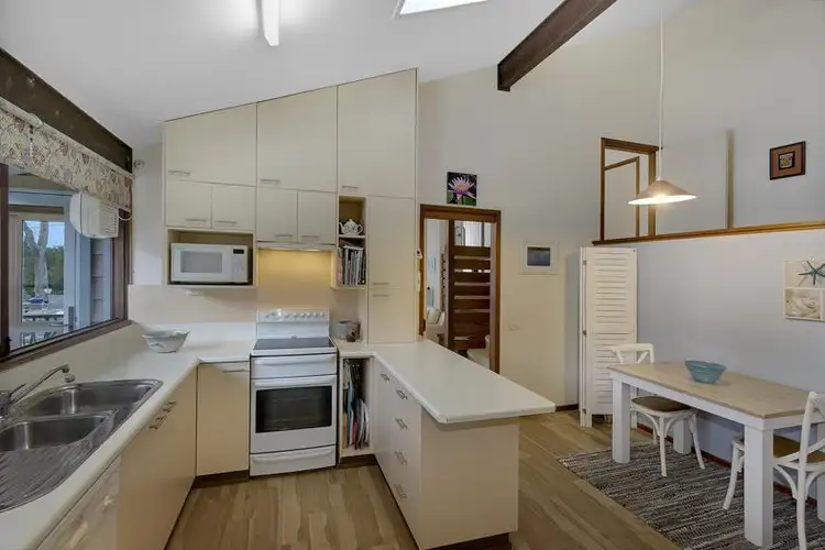 Fourth view of Homely house listing, 2 Kuyora Place, North Narrabeen NSW 2101