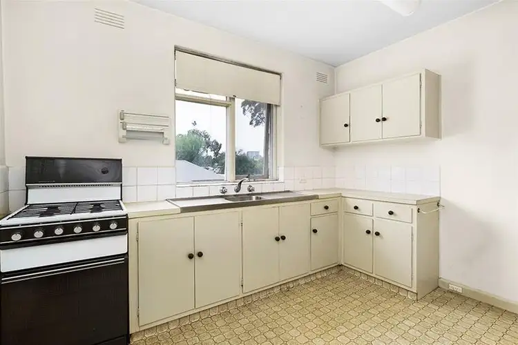 Second view of Homely unit listing, 5/26 Auburn Grove, Hawthorn East VIC 3123