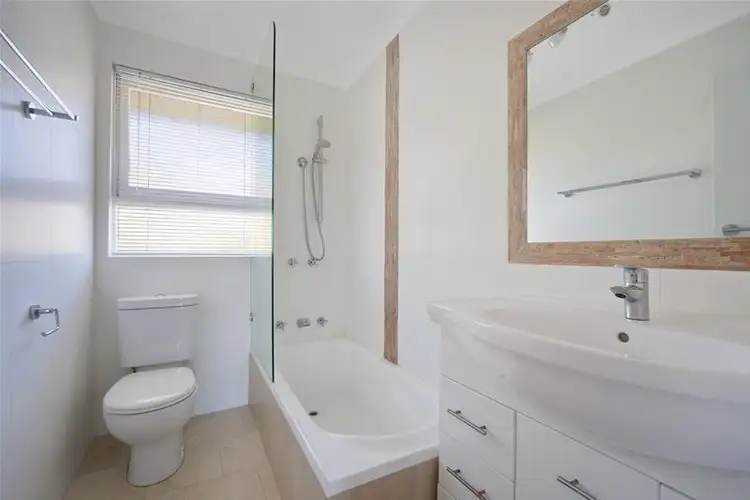 Fourth view of Homely unit listing, 26/97-99 Oaks Avenue, Dee Why NSW 2099