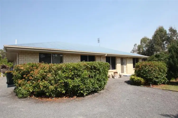 30 Merinda Street, Wallangarra QLD 4383