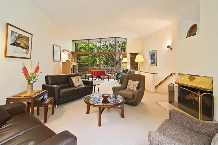 10 Calga Street, Roseville Chase NSW 2069