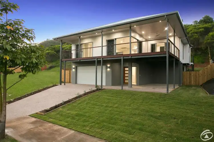 54 Aroona Street, Caravonica QLD 4878