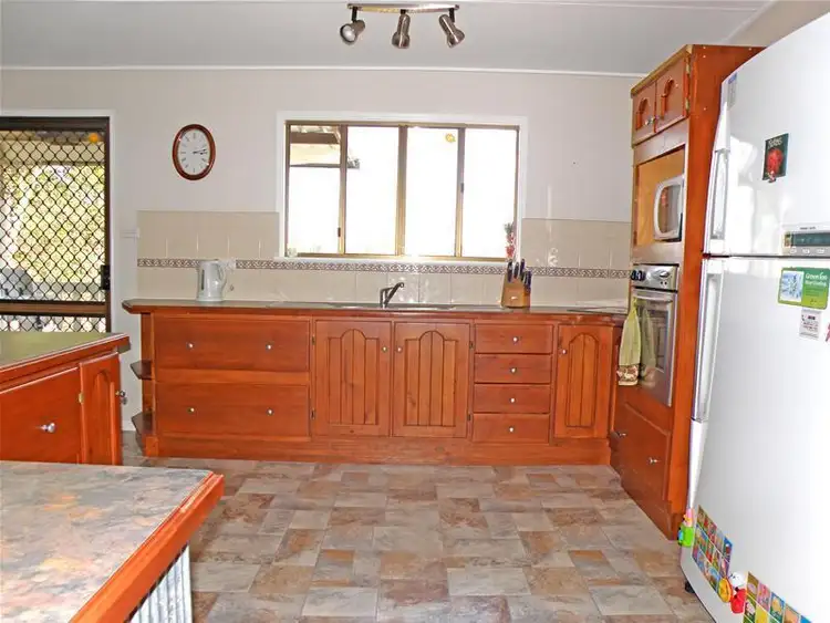 Sixth view of Homely house listing, 31 Leslie Street, Thangool QLD 4716