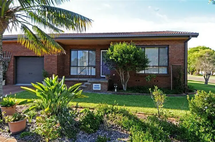 Main view of Homely villa listing, 1/8 Murson Crescent, North Haven NSW 2443