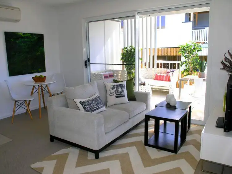 Second view of Homely unit listing, 6/17 Wickham Street, Morningside QLD 4170