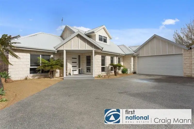 Main view of Homely townhouse listing, 1530a Frankston Flinders Road, Tyabb VIC 3913