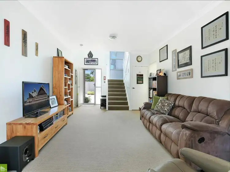 Second view of Homely townhouse listing, 18/26 Avondale Road, Avondale NSW 2530