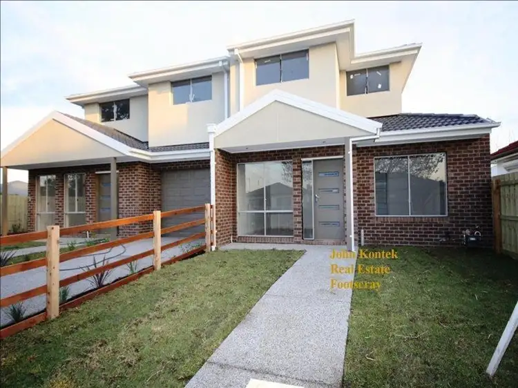 2/1 Adelaide Street, St Albans VIC 3021