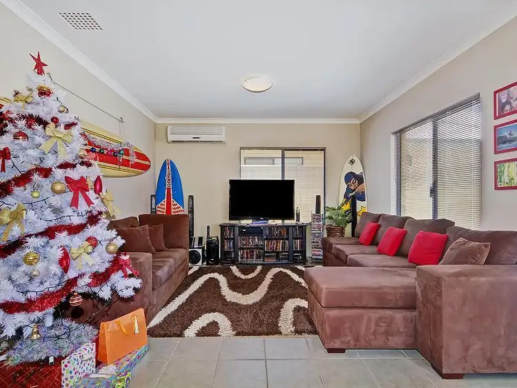 Third view of Homely house listing, 8 Cheney Loop, Secret Harbour WA 6173