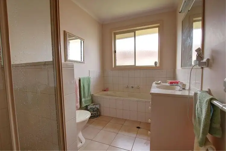 Seventh view of Homely unit listing, 1/134 Fenaughty Street, Kyabram VIC 3620