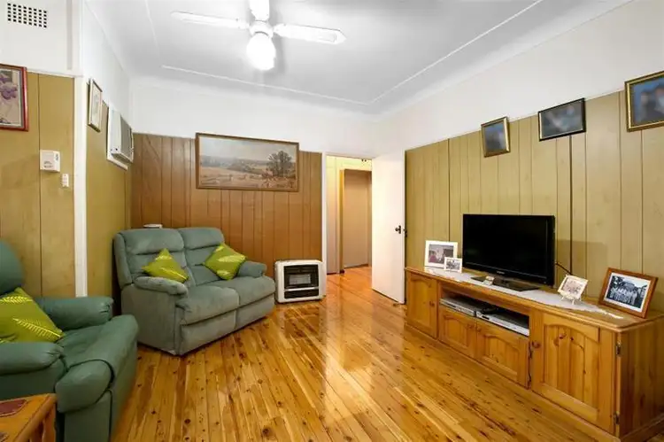 5 Stephen Street, Blacktown NSW 2148