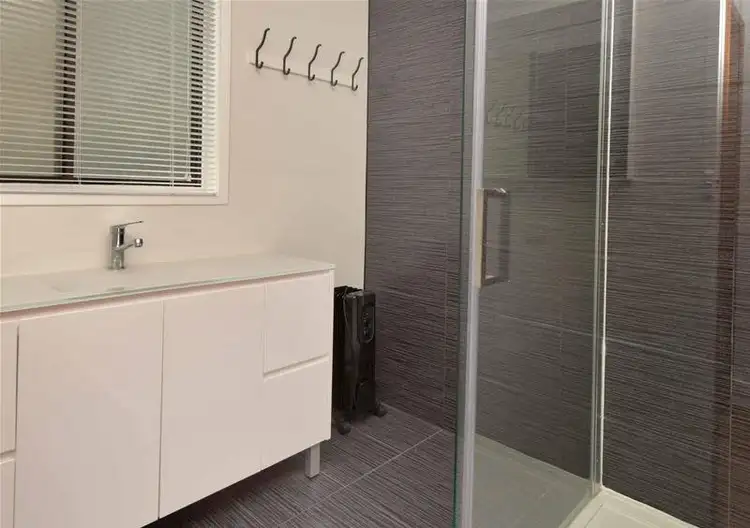 Fourth view of Homely house listing, 6 Linda Court, Portarlington VIC 3223