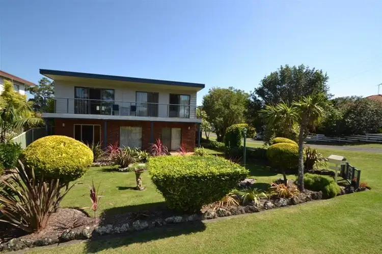 21 River Road, Shoalhaven Heads NSW 2535