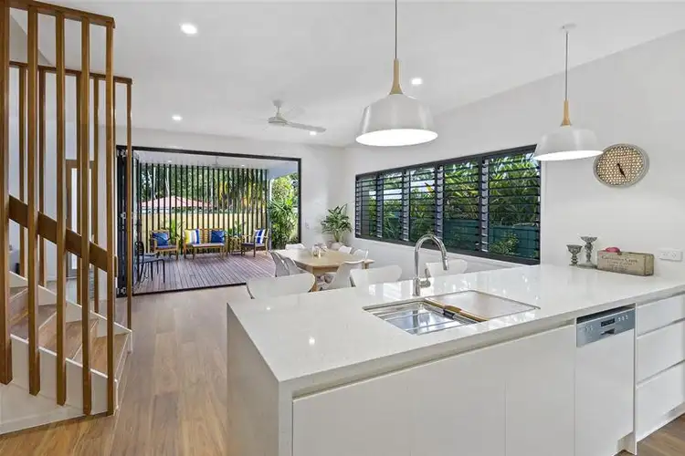 Fifth view of Homely house listing, 2/7 Boundary  Street, Currumbin Waters QLD 4223