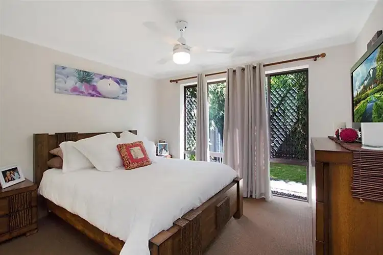 Sixth view of Homely unit listing, 2/60 Sarawak Avenue, Palm Beach QLD 4221