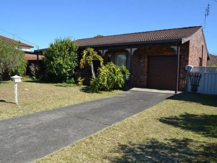 1 Meehan Avenue, Shoalhaven Heads NSW 2535