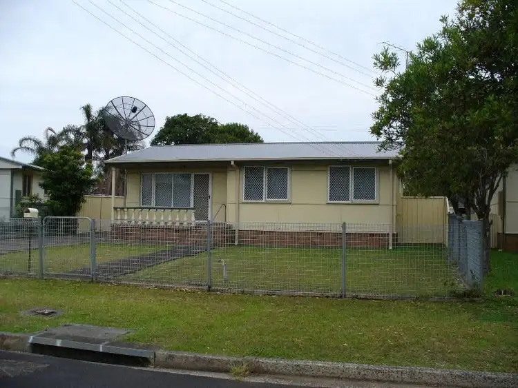 19 Spofforth Street, Warilla NSW 2528