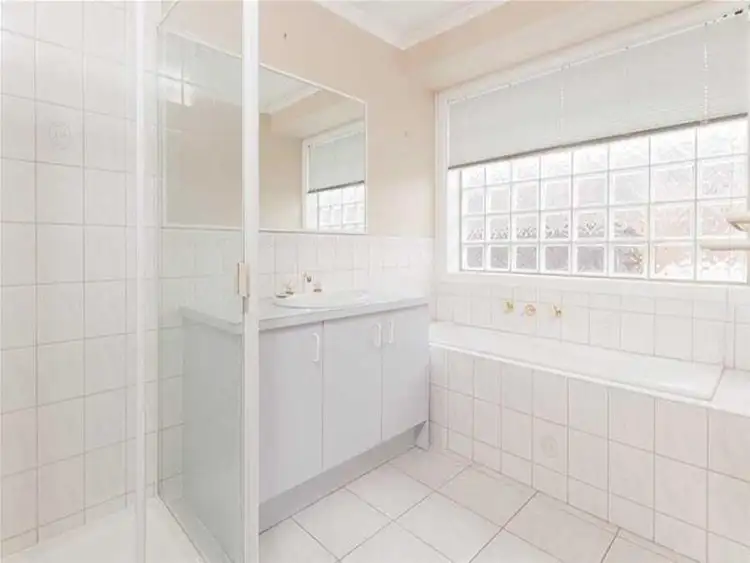 Seventh view of Homely house listing, 7 Parade Court, Sunbury VIC 3429