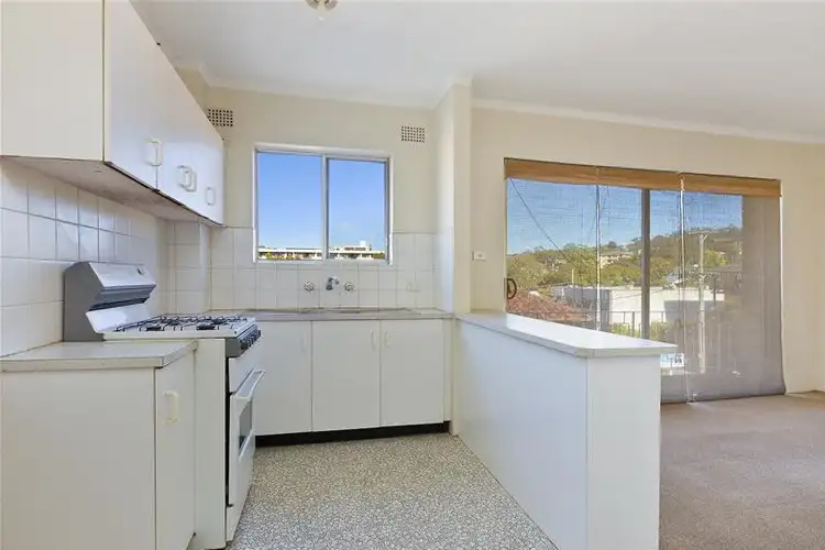 Third view of Homely unit listing, 8/3 Francis Street, Dee Why NSW 2099