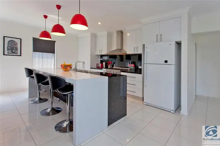 Fifth view of Homely house listing, 7 Rooney Avenue, Killara VIC 3691