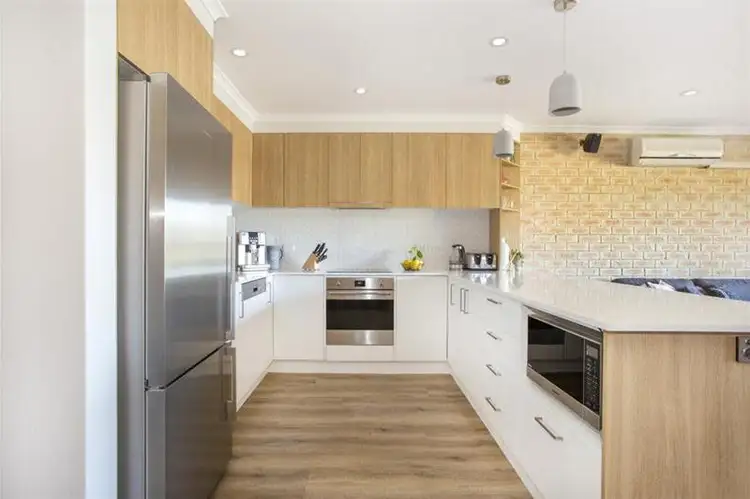 5/714 Beach Road, Surf Beach NSW 2536