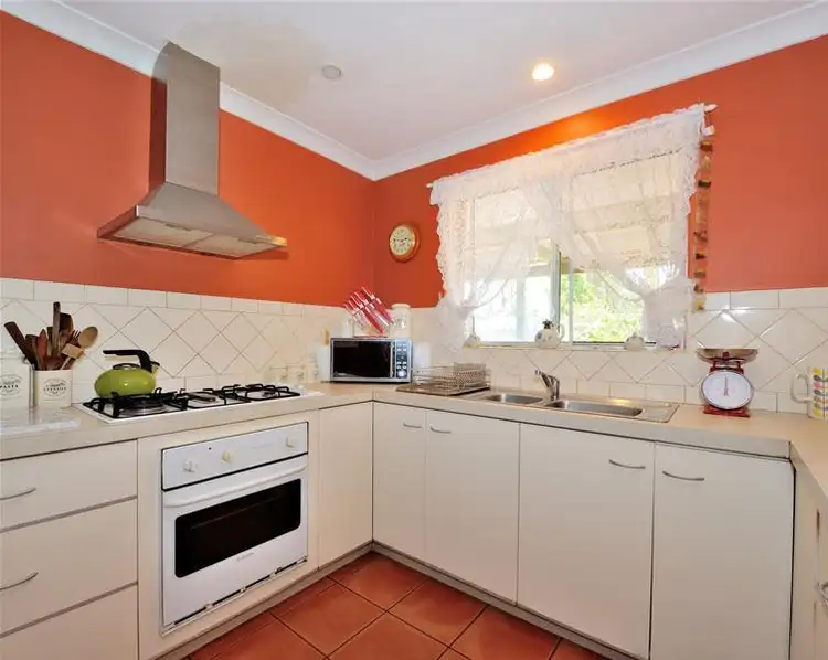 Fifth view of Homely house listing, 11 Jarvis Court, Swan View WA 6056
