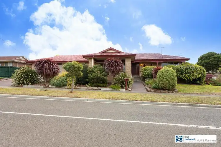 76 Outlook  Drive, Dandenong North VIC 3175