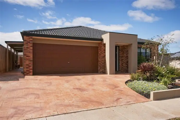5 Barchester Avenue, Truganina VIC 3029