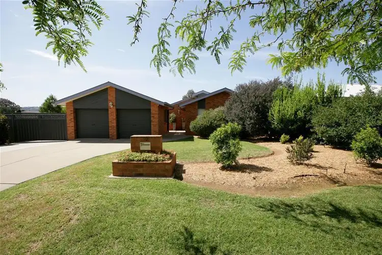 32 Lamilla Street, Glenfield Park NSW 2650