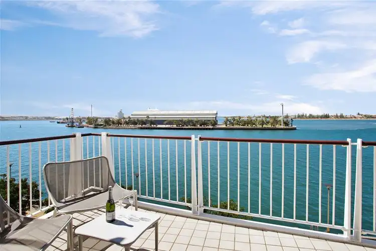 12/304 Wharf Road, Newcastle NSW 2300