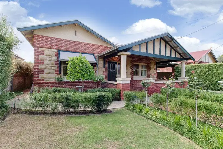 6 Jeanes Avenue, Glenelg North SA 5045