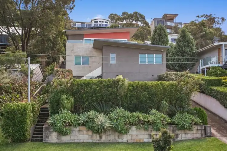42 Rowan Crescent, Merewether NSW 2291