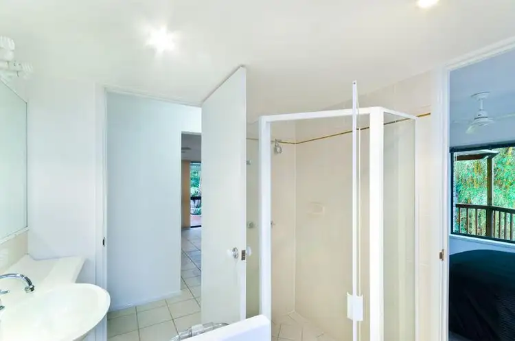 Fourth view of Homely unit listing, 1/11 Daisy Street, Elanora QLD 4221