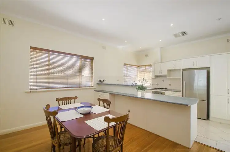 8 Bothwell Avenue, Seacliff Park SA 5049