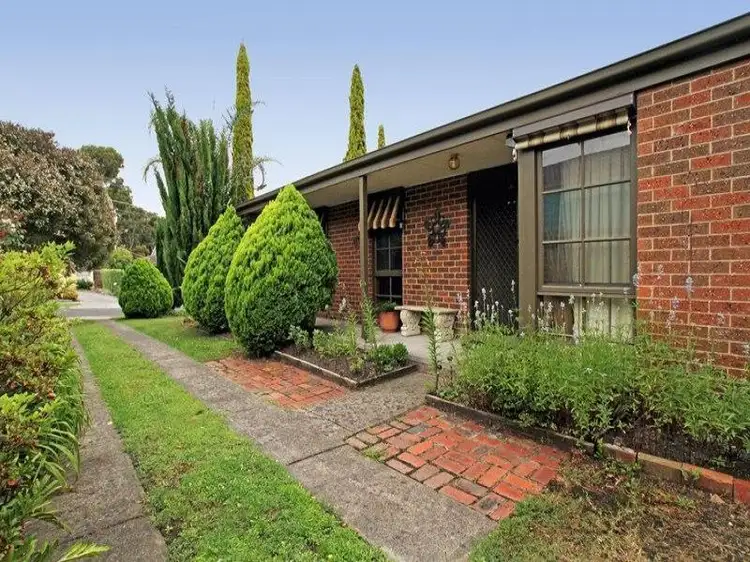 6 Ashcombe Drive, Ringwood VIC 3134
