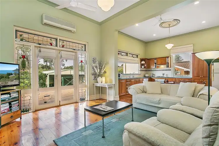 76 East Terrace, Henley Beach SA 5022