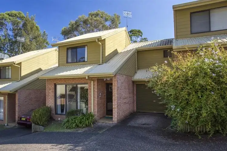 6/14 Highview Avenue, Surf Beach NSW 2536