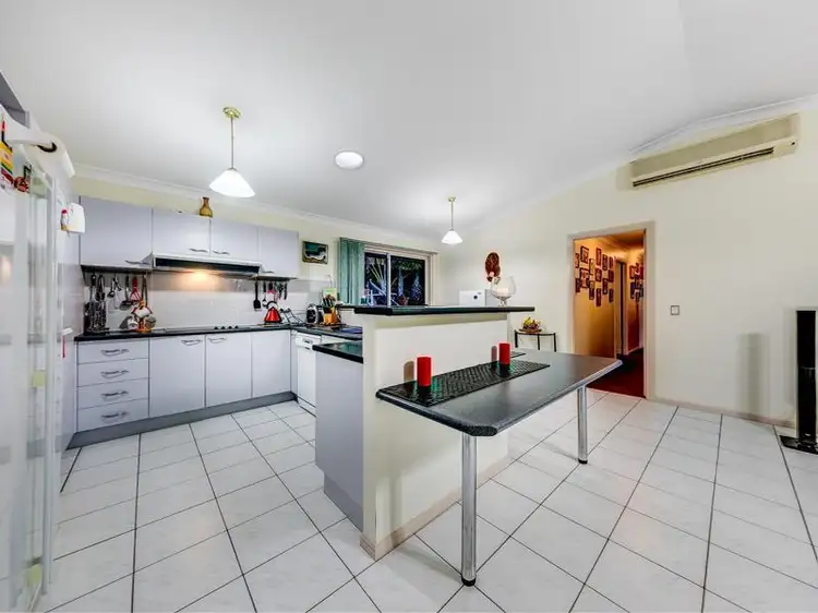 Fifth view of Homely house listing, 19 Bluebell Place, Calamvale QLD 4116