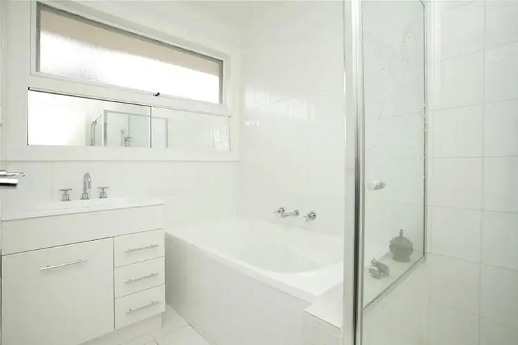 Fifth view of Homely house listing, 4 Concord Circuit, Albanvale VIC 3021